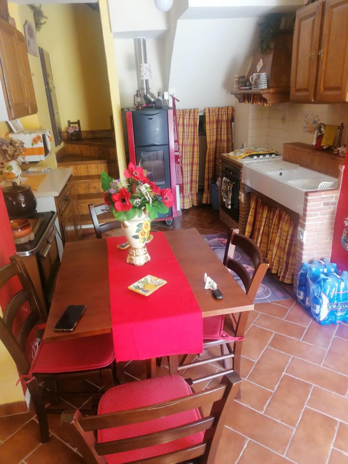 Il Borgo Della Zittola Montenero Val Cocchiara